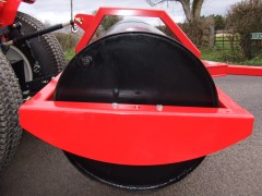 Paddock roller drum